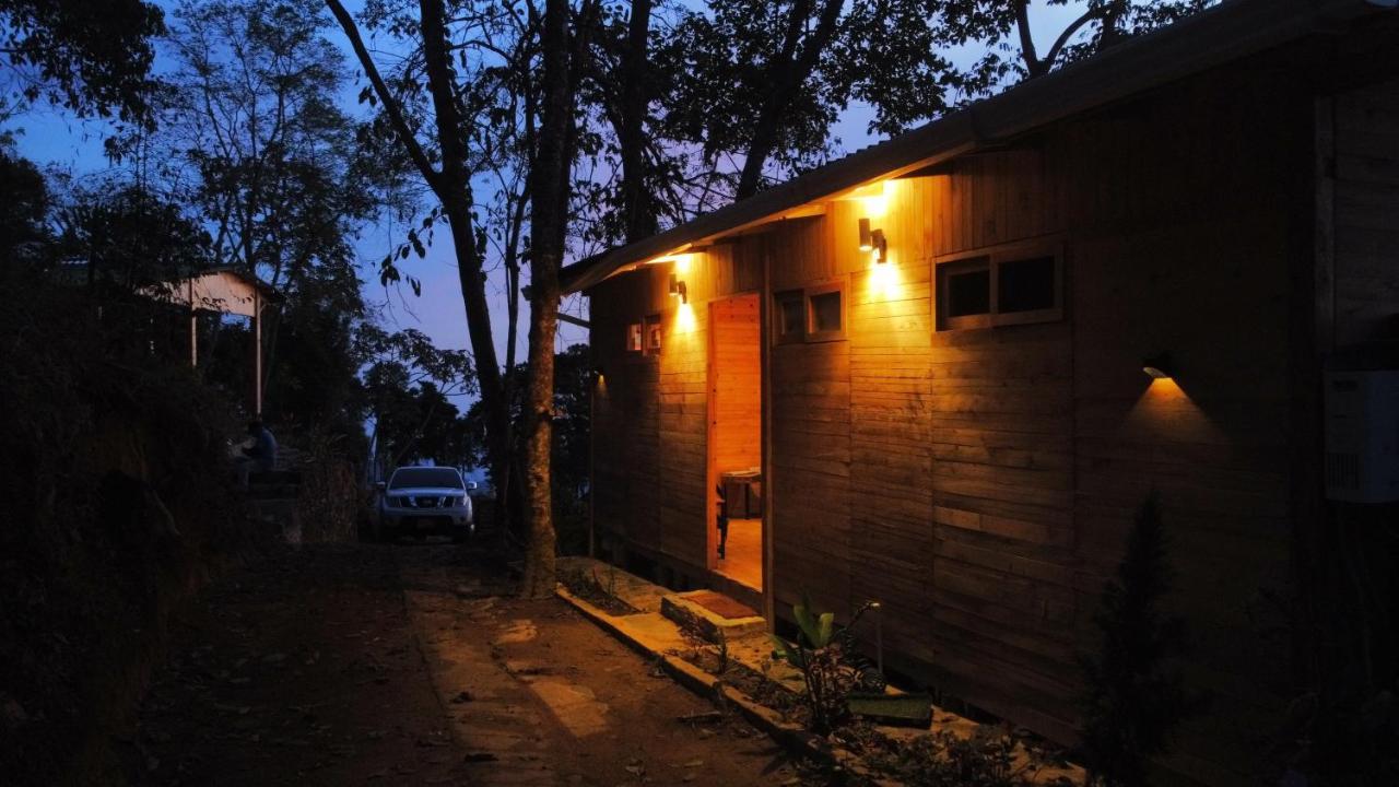 Luxury Tiny House - Minca Villa Exterior foto
